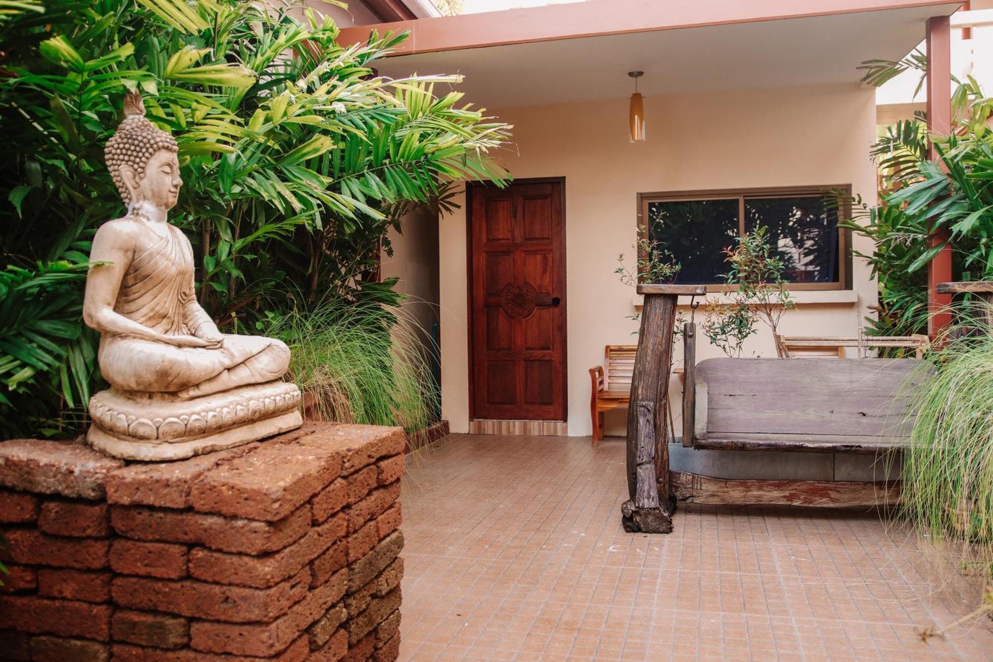 Namphung Phuket Boutique Resort Rawai Экстерьер фото